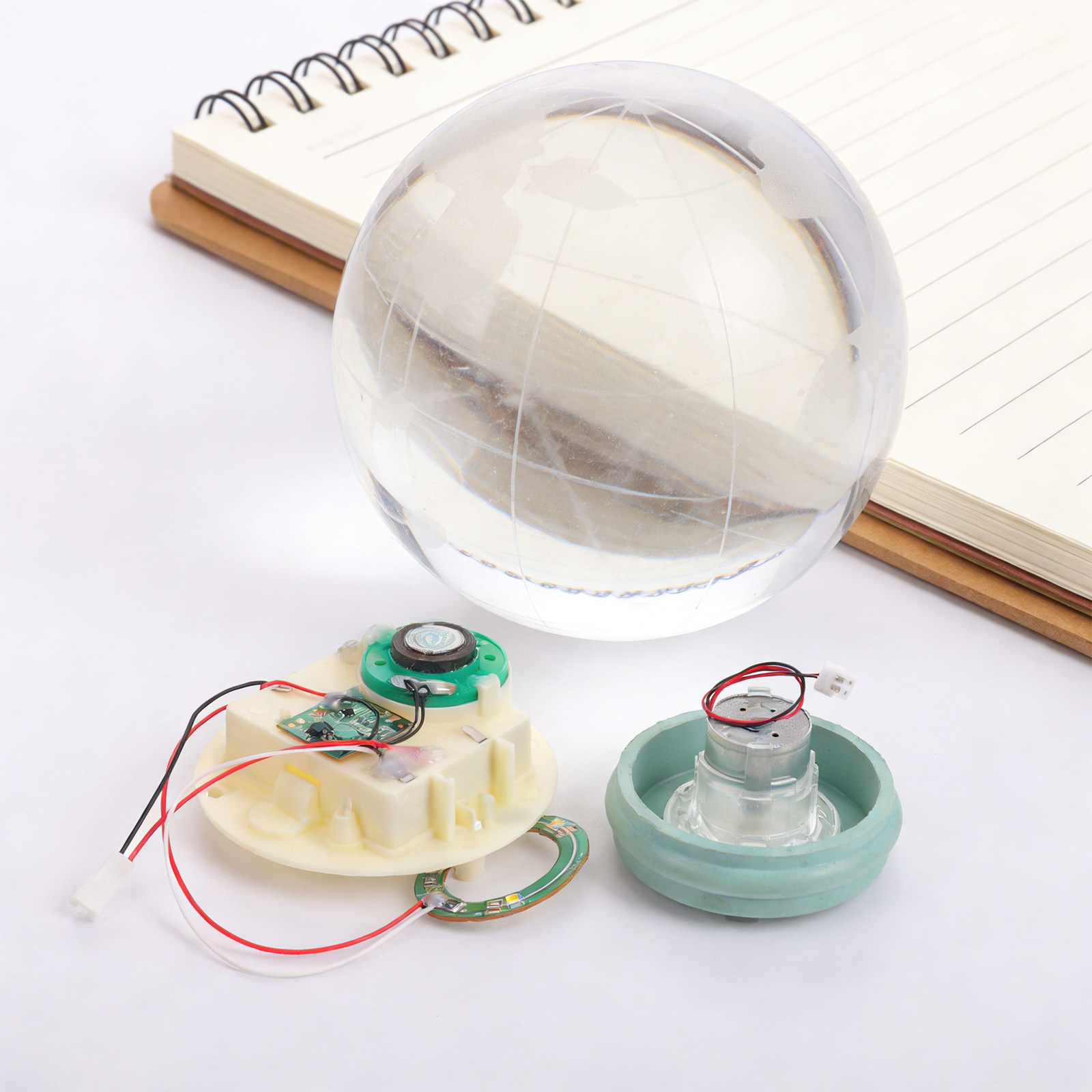音楽と光付きスノードームキット DIY バッテリーボックスス - Plastic Dome Clear のレビューと価格